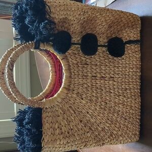 Jade Tribe Woven rattan straw pom pom tassel purse summer beach vocation Square